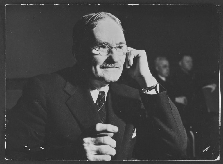 Radio Interview 1939 James Naismith S Life And Legacy Celebrating 150 Years Ku Libraries Exhibits