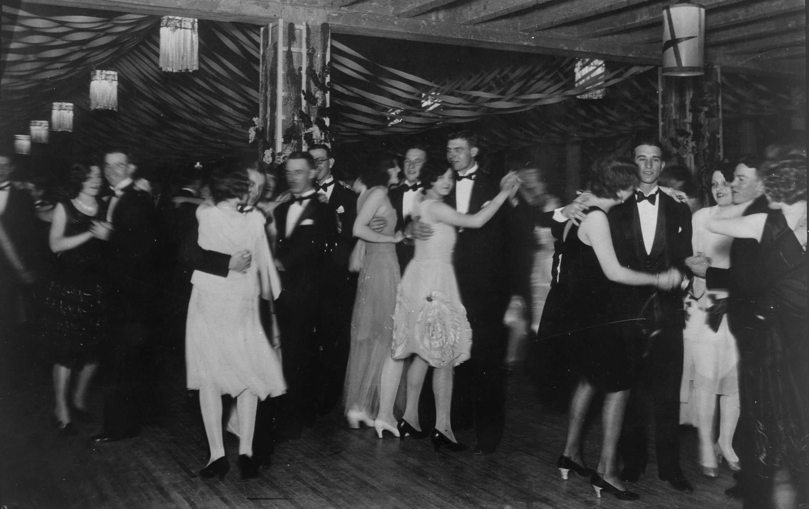 Junior Prom Dance, 1920s